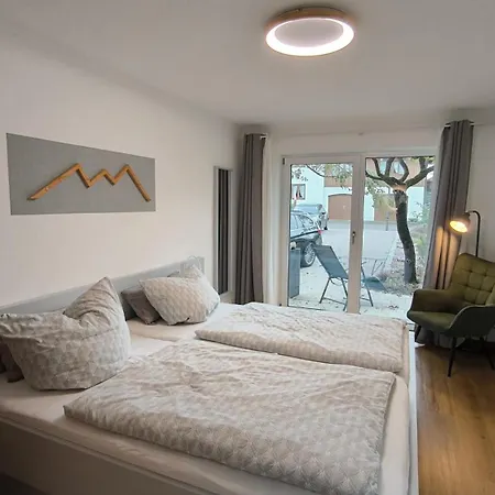 Schmidmayer Apartament *